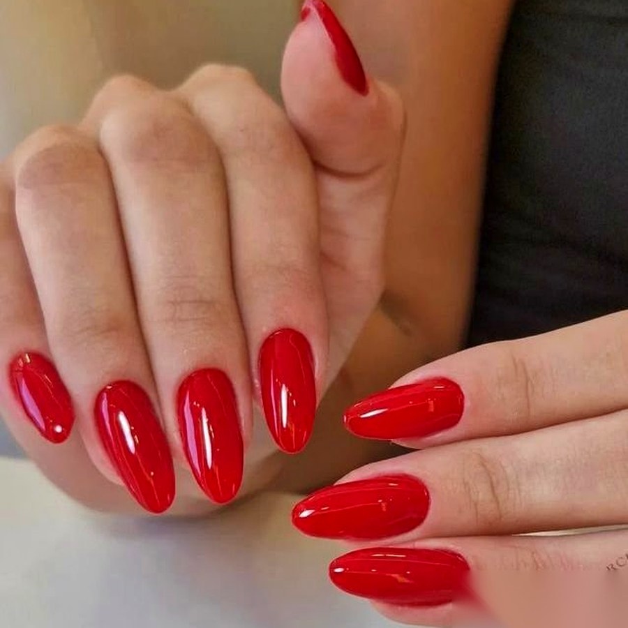 Unhas preto detalhes dourados – BeYou Santo André